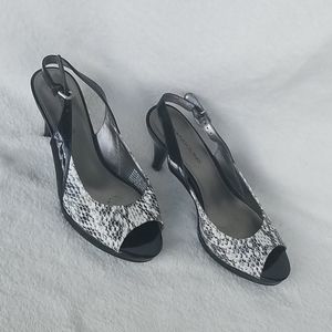 Bandolino black and white snakeskin look heels